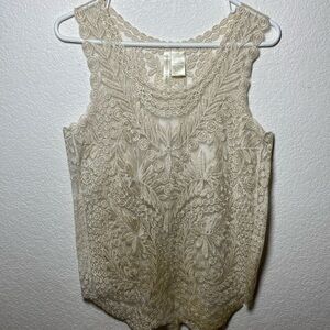 Forgotten Grace sz small lace top